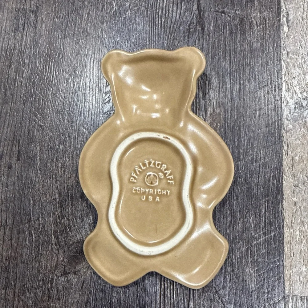 Pfaltzgraff Tan Bear Spoon Rest with Blue Floral Accent- Stoneware
